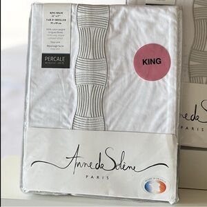 Magnolia Anne de Solène King Pillow Sham - White with Silver Design